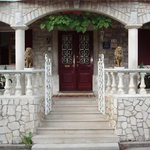 And Deskovic Apartman Mošćenička Draga